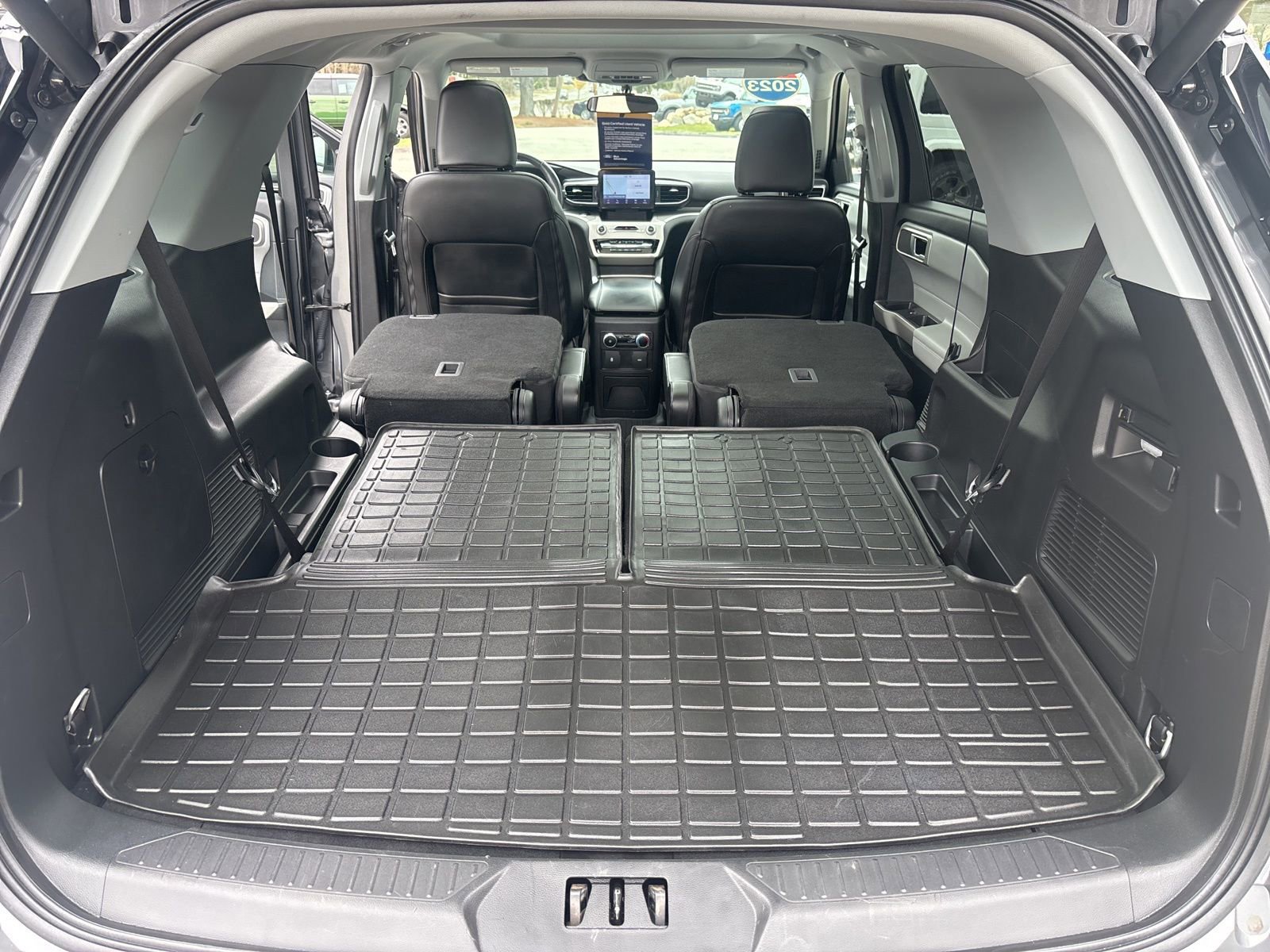 Certified 2023 Ford Explorer XLT w/ Equipment Group 202A image 44