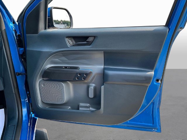 Certified 2025 Ford Maverick Lobo AWD/4WD image 28
