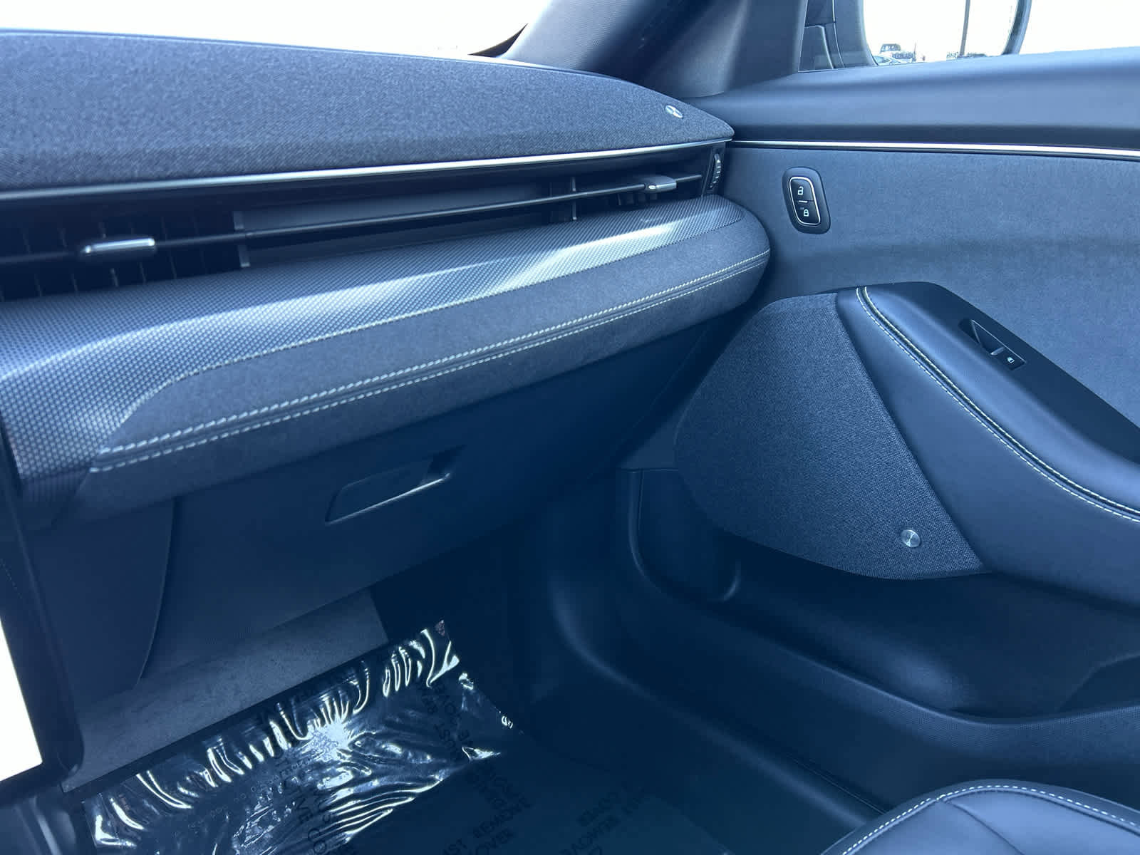 Certified 2025 Ford Mustang Mach-E GT image 39