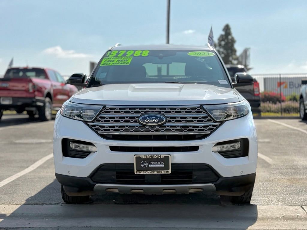Certified 2023 Ford Explorer Limited image 3