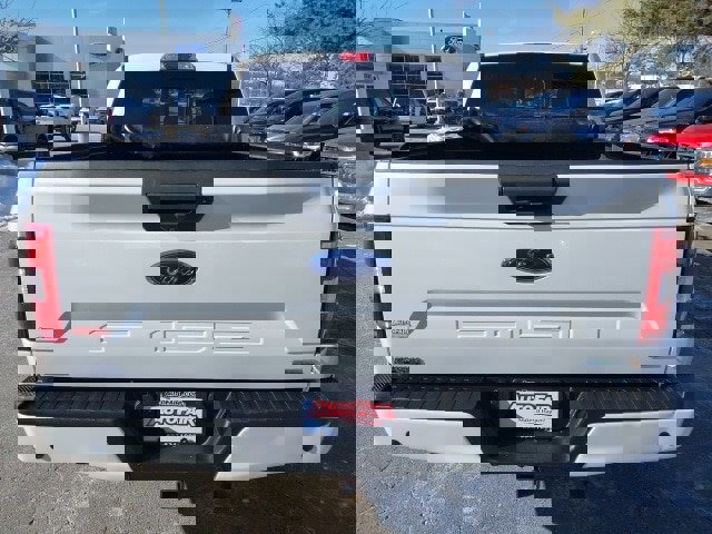 Certified 2019 Ford F150 XLT w/ Equipment Group 302A Luxury image 4