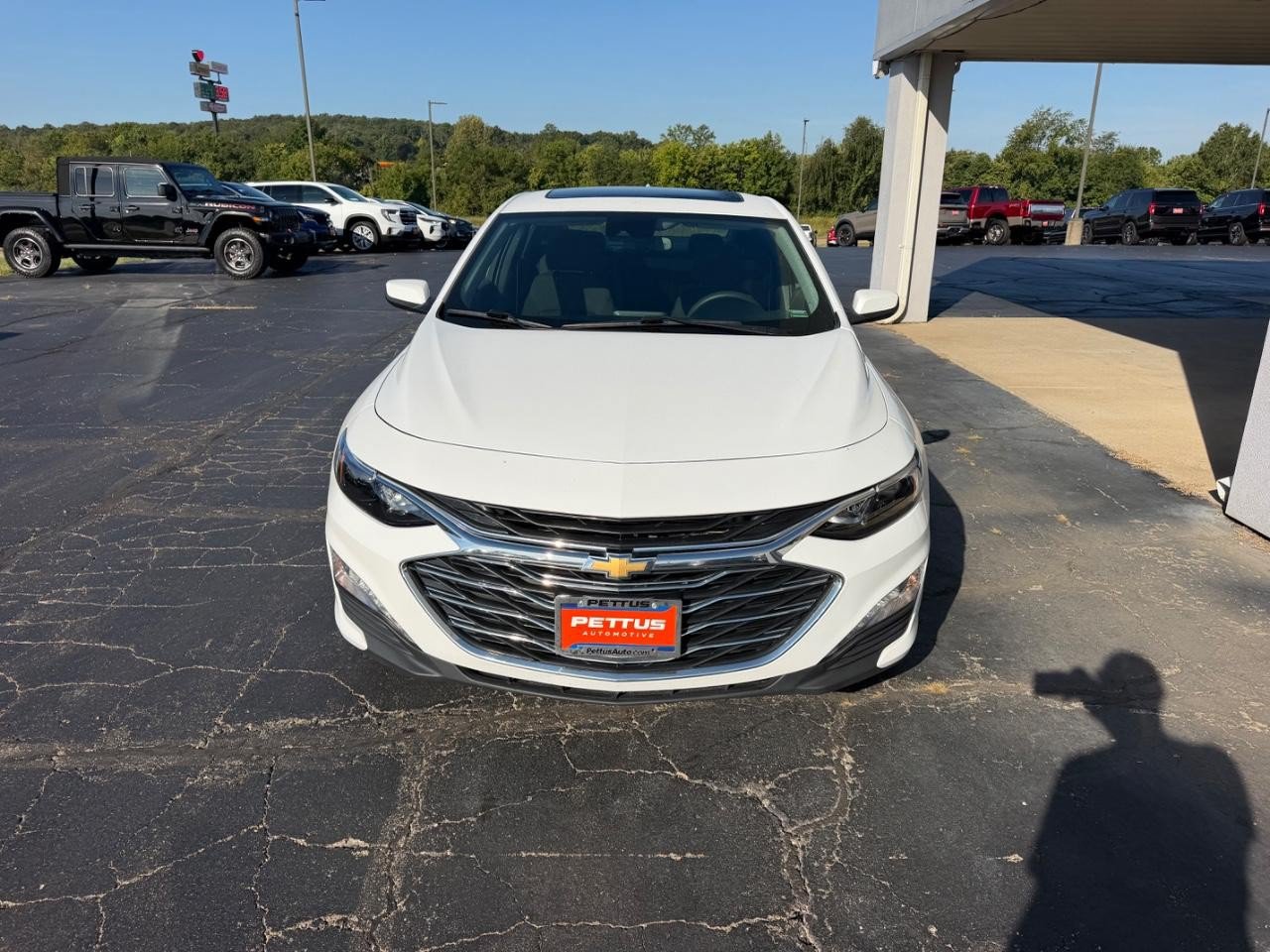 Used 2024 Chevrolet Malibu LT FWD image 8