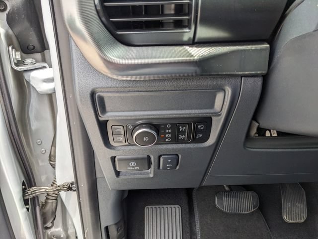 Certified 2025 Ford F150 Platinum w/ Equipment Group 702A High AWD/4WD image 27