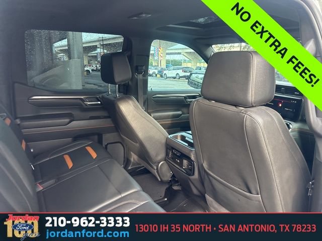 Used 2025 GMC Sierra 1500 AT4 w/ AT4 Premium Package AWD/4WD image 14