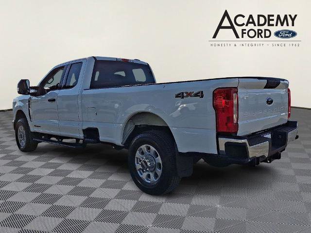 Certified 2023 Ford F350 XLT w/ Snow Plow/Camper Package AWD/4WD image 4