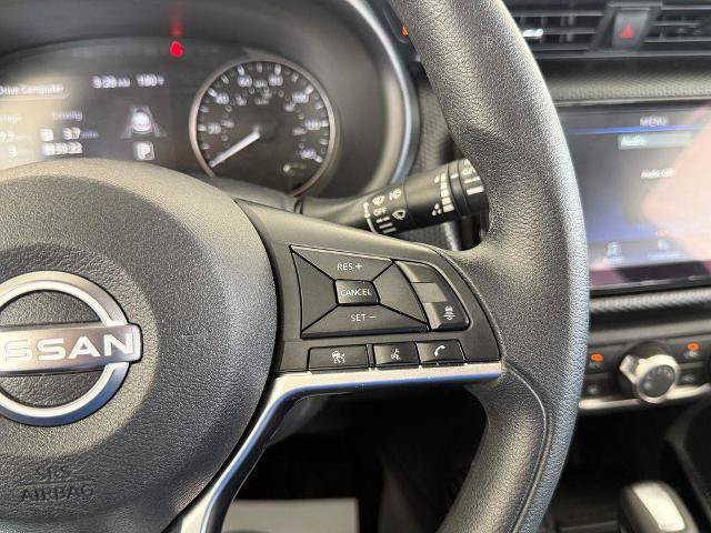 Used 2024 Nissan Kicks SV w/ Interior Electronics Package FWD image 17
