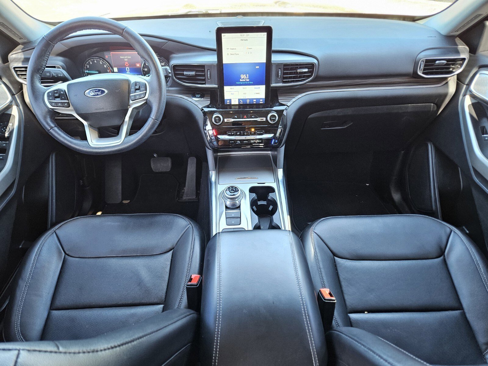 Certified 2022 Ford Explorer Limited w/ Limited Technology Package image 13