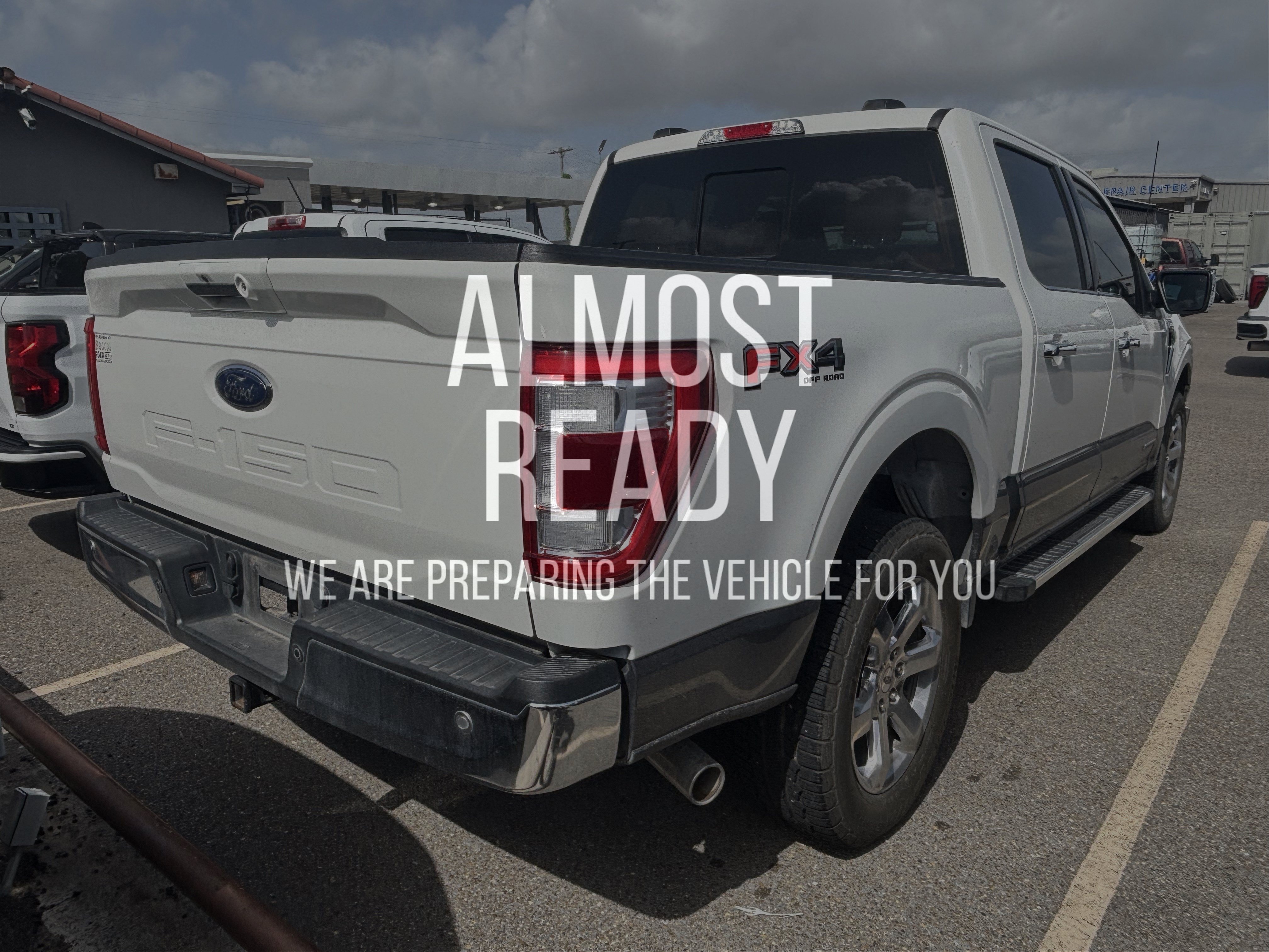 Certified 2023 Ford F150 Lariat w/ Equipment Group 502A High AWD/4WD image 4