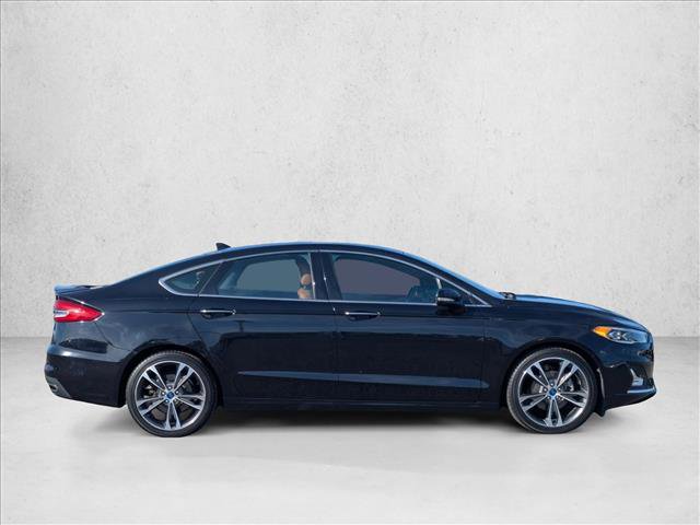 Certified 2019 Ford Fusion Titanium FWD image 4