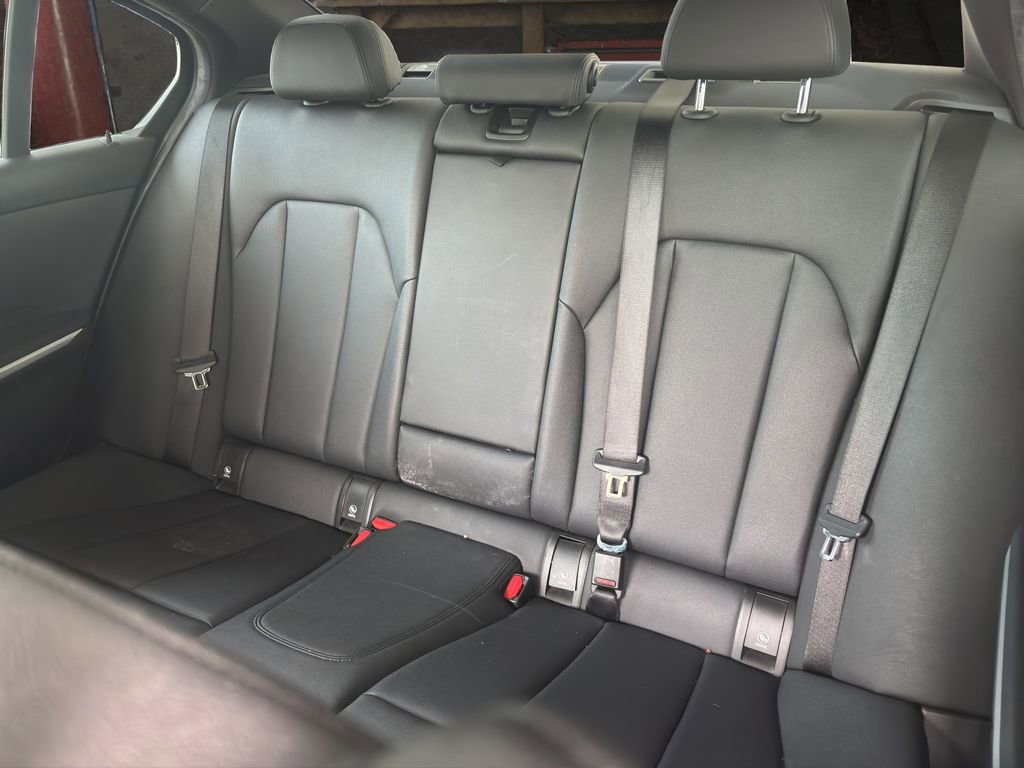 Used 2020 BMW 330i xDrive Sedan w/ Convenience Package image 10