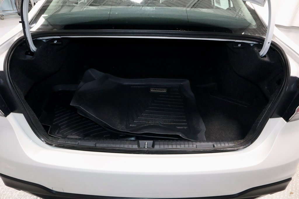 Used 2023 Subaru Legacy Premium image 15