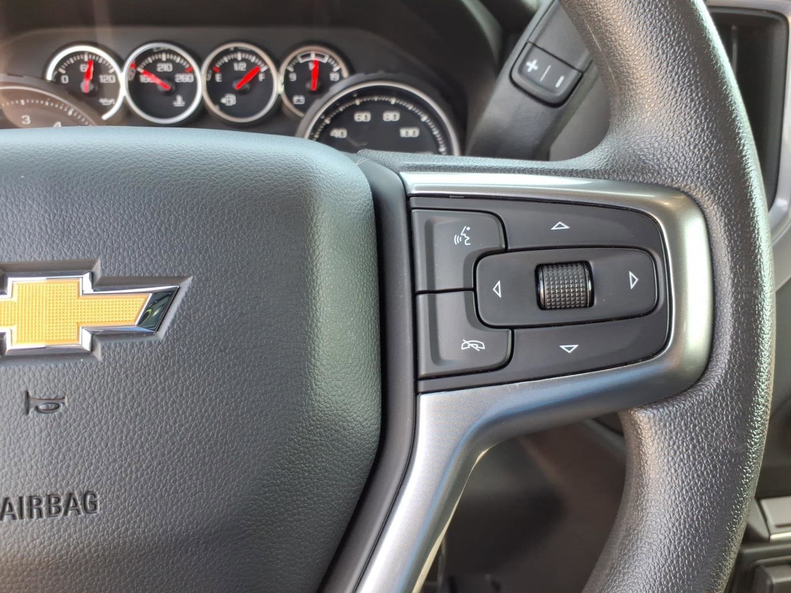 Used 2021 Chevrolet Silverado 2500 W/T w/ WT Convenience Package image 17