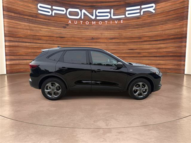 Certified 2025 Ford Escape ST-Line AWD/4WD image 8