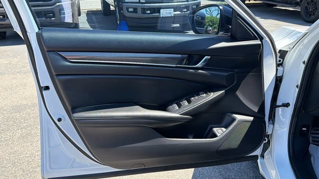 Used 2021 Honda Accord Sport image 17