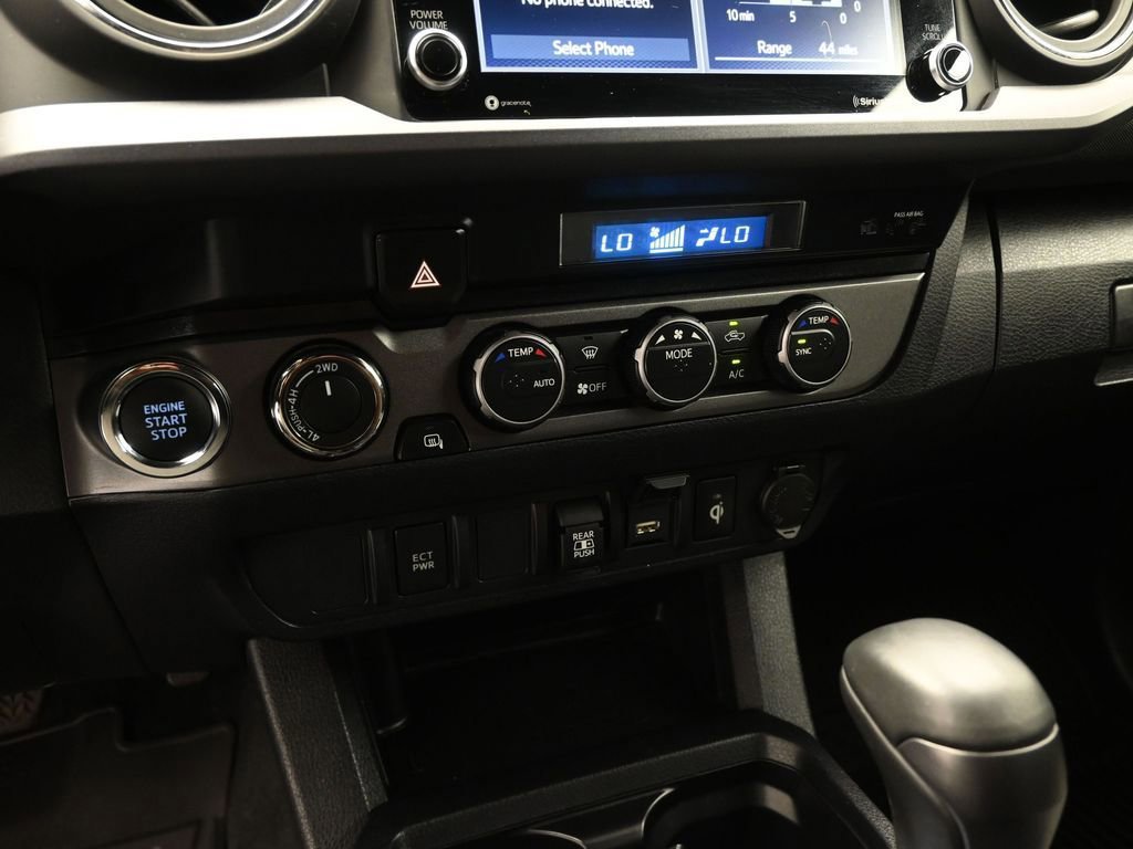 Used 2023 Toyota Tacoma TRD Off-Road image 41