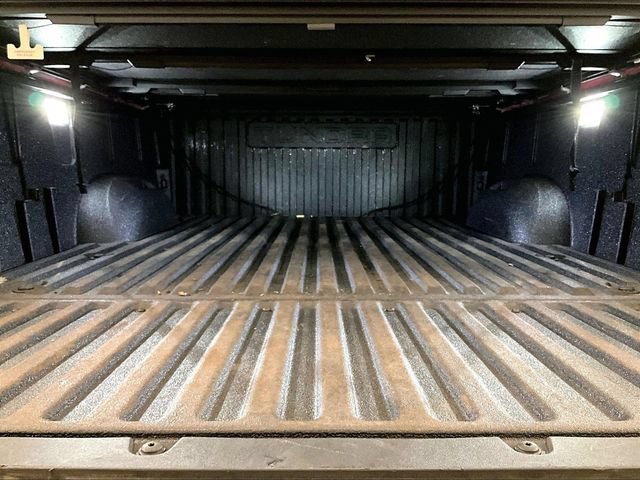 Used 2025 Toyota Tundra Platinum AWD/4WD image 33