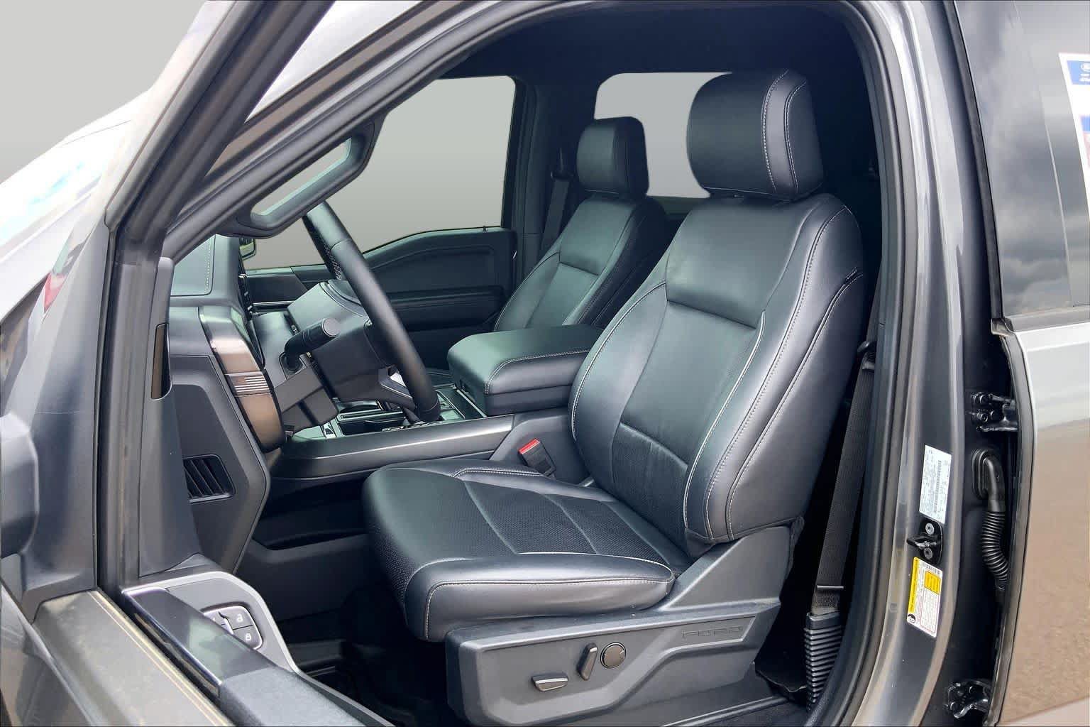 Certified 2025 Ford F150 Lariat AWD/4WD image 8