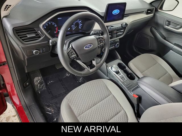 Certified 2022 Ford Escape SE w/ Cold Weather Package AWD/4WD image 12