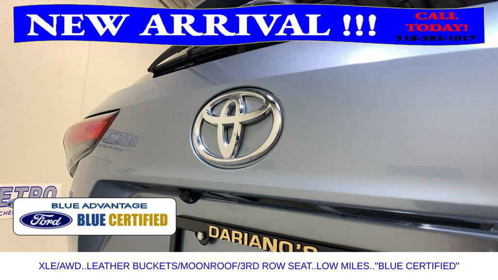 Used 2020 Toyota Highlander XLE image 21