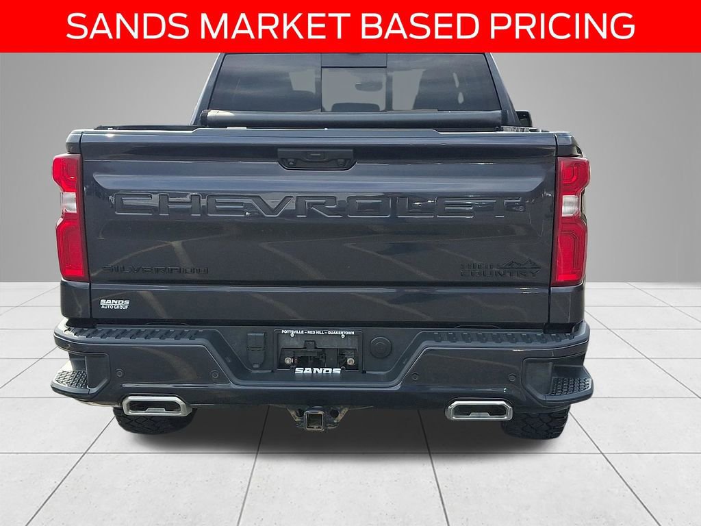 Used 2023 Chevrolet Silverado 1500 High Country w/ Technology Package image 3