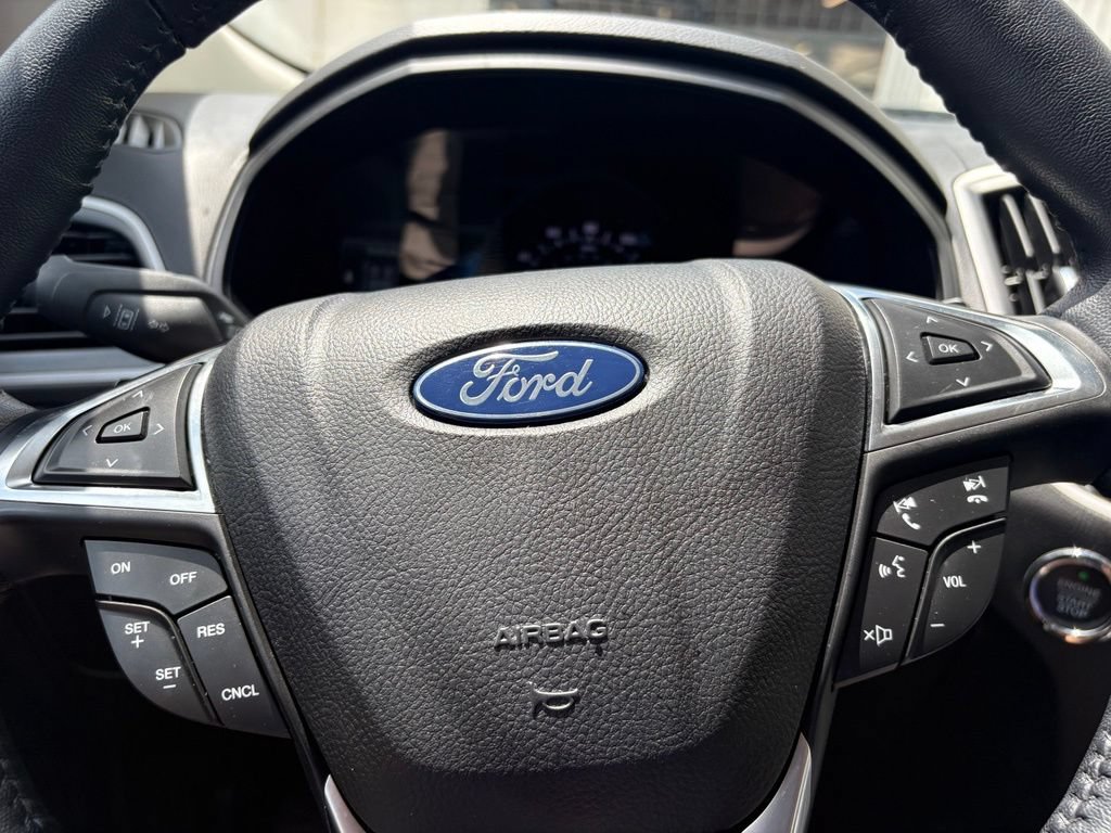 Certified 2022 Ford Edge SEL w/ Convenience Package AWD/4WD image 15