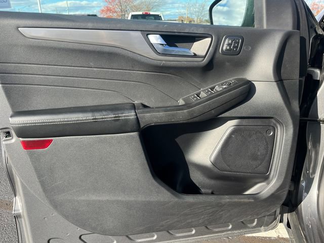 Certified 2022 Ford Escape Titanium image 14