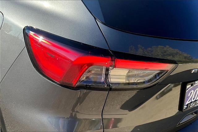 Certified 2022 Ford Escape SEL w/ Technology Package image 29