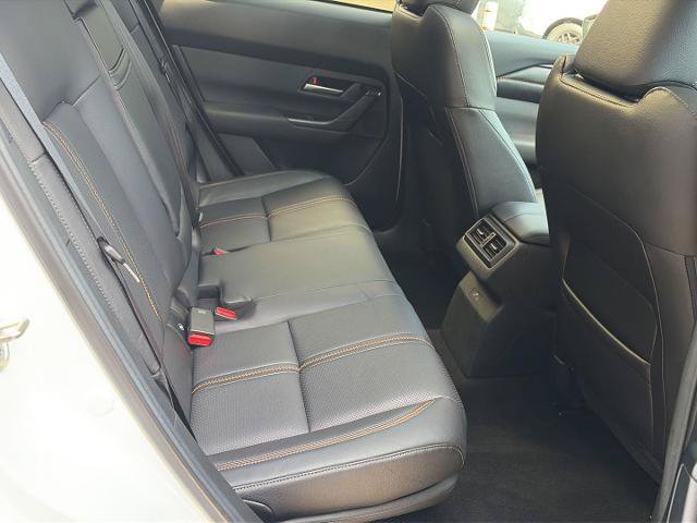 Used 2025 MAZDA CX-50 AWD 2.5 Hybrid w/ Premium Pkg image 13