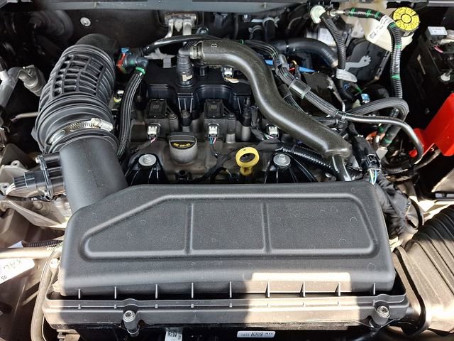 Certified 2025 Ford Bronco Sport Outer Banks w/ Outer Banks Tech Package+ AWD/4WD image 28