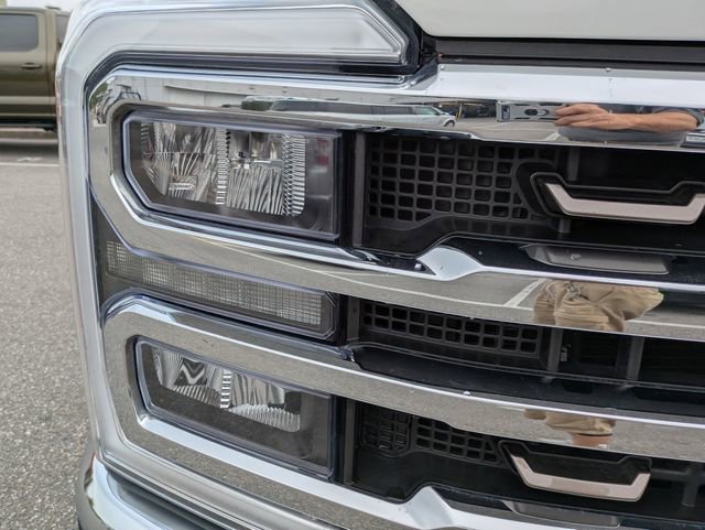 Certified 2024 Ford F250 King Ranch w/ Chrome Package image 9