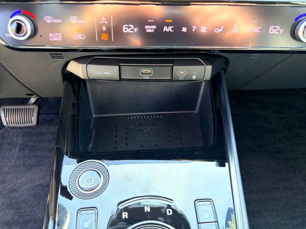 Used 2024 Kia Niro Wind FWD image 12