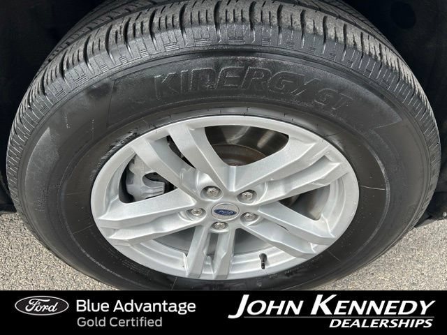 Certified 2024 Ford Explorer XLT w/ Equipment Group 202A AWD/4WD image 7