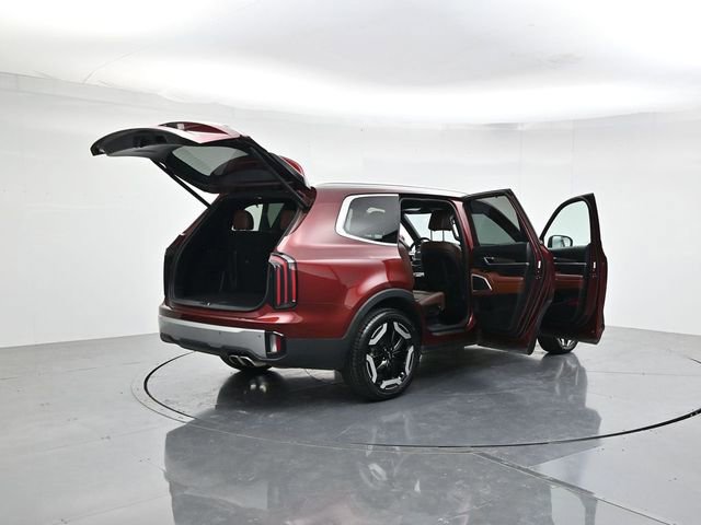 Used 2023 Kia Telluride EX w/ EX Captain's Chair Package FWD image 50