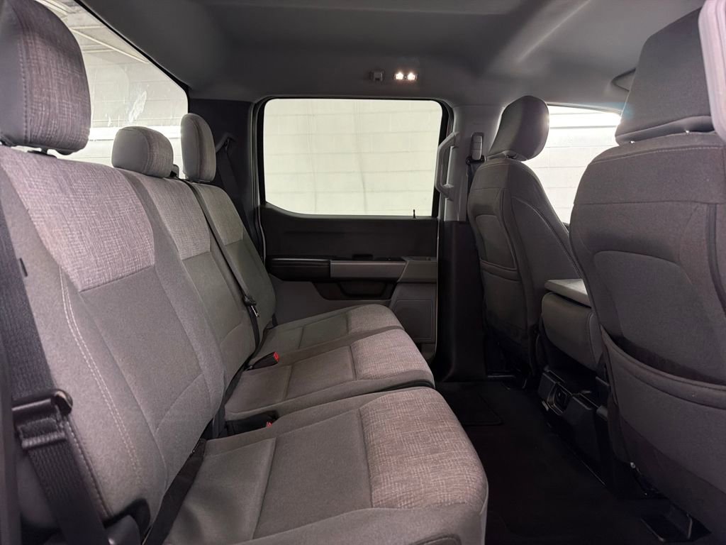 Certified 2025 Ford F250 XLT image 30