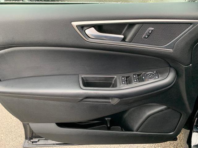 Certified 2022 Ford Edge SEL w/ Convenience Package image 12
