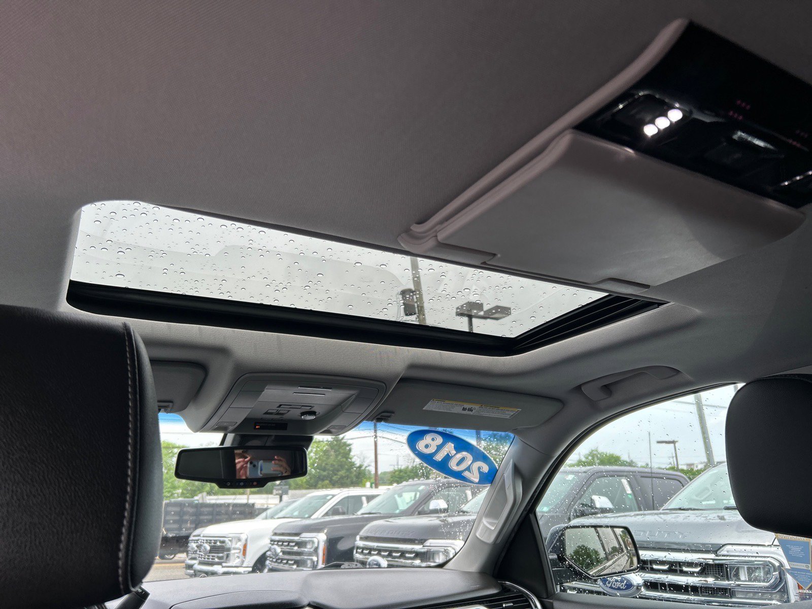 Used 2018 Chevrolet Tahoe LT AWD/4WD image 7
