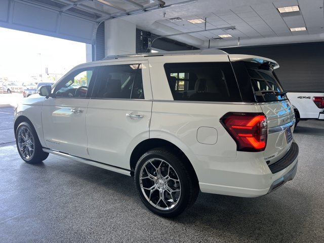Certified 2023 Ford Expedition Platinum AWD/4WD image 7