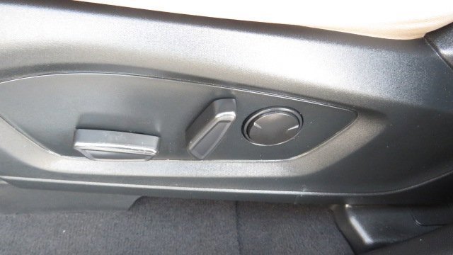 Certified 2023 Ford Explorer Limited image 18