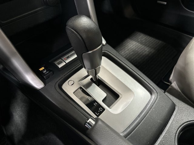 Used 2017 Subaru Forester 2.5i Limited AWD/4WD image 27