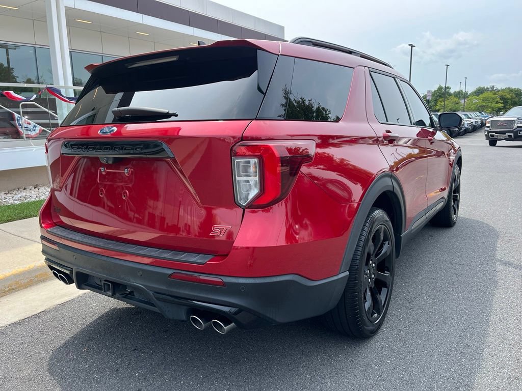 Certified 2022 Ford Explorer ST w/ Equipment Group 401A AWD/4WD image 9
