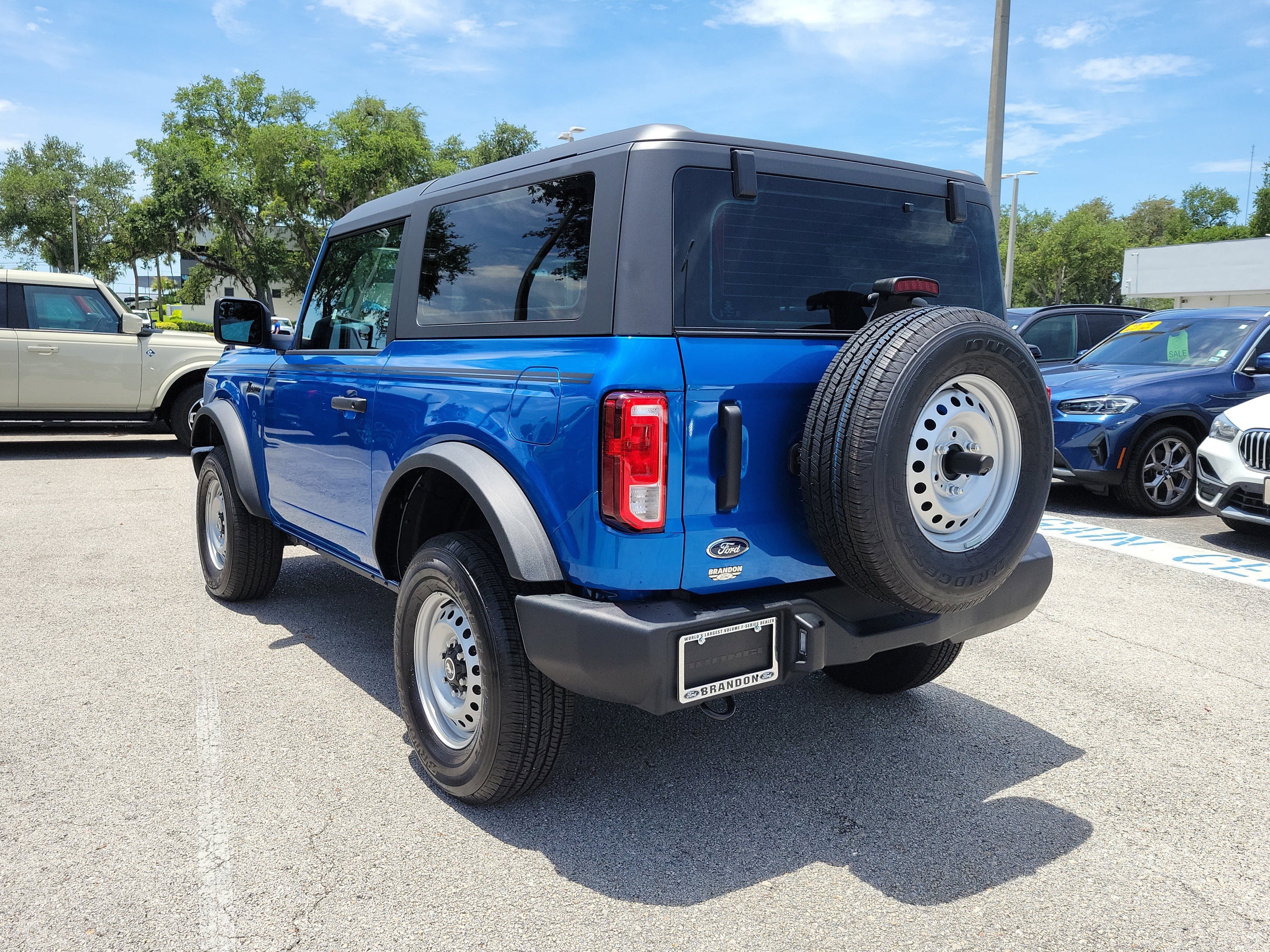 Certified 2025 Ford Bronco 2-Door AWD/4WD image 7