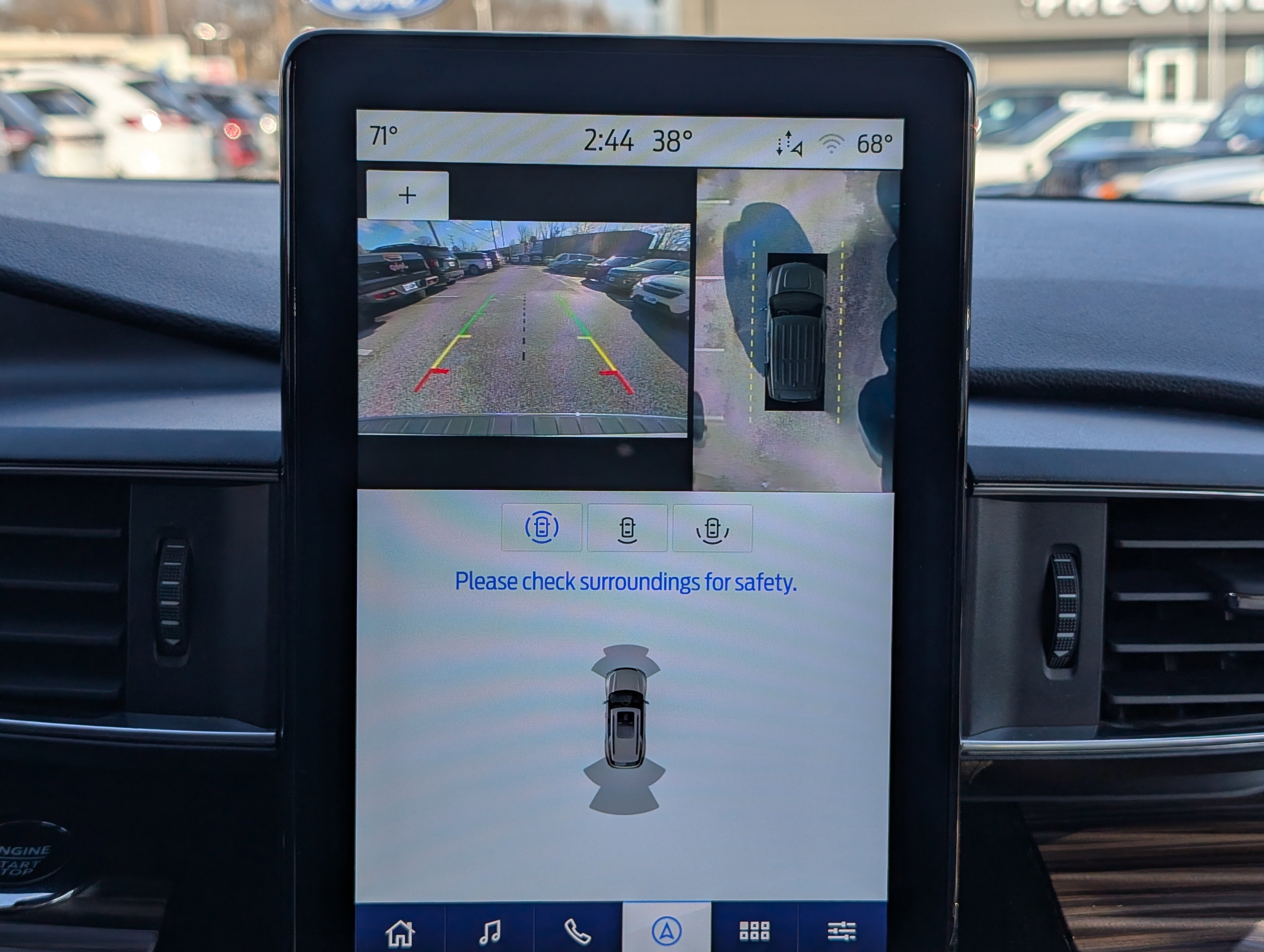 Certified 2023 Ford Explorer Limited w/ Limited Technology Package image 36