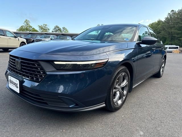 Used 2024 Honda Accord EX image 1