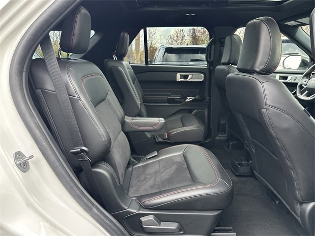 Certified 2022 Ford Explorer ST-Line w/ Class IV Trailer Tow Package image 38