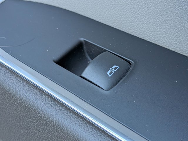 Used 2024 GMC Sierra 1500 SLT w/ SLT Premium Plus Package image 38