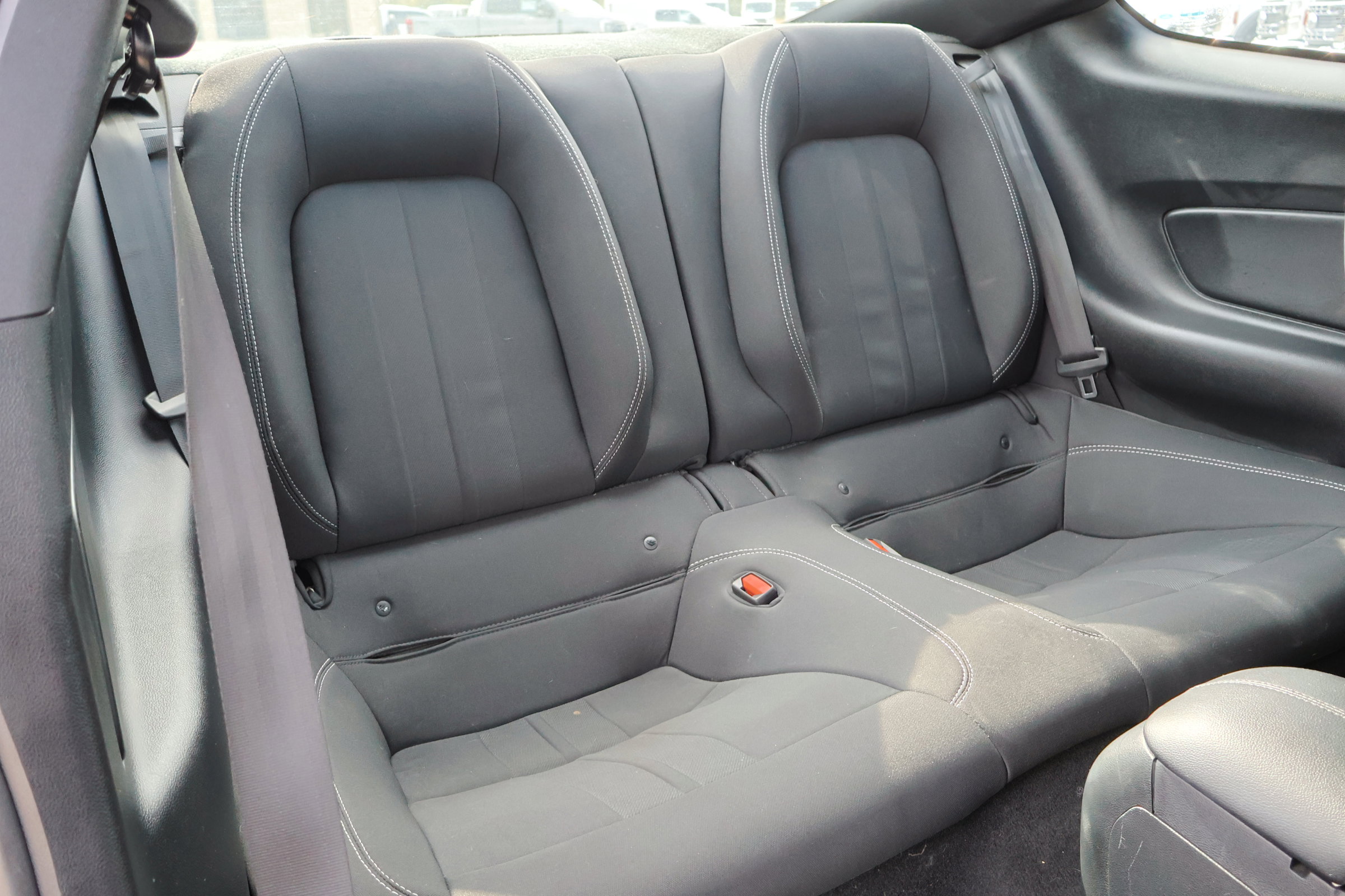 Certified 2022 Ford Mustang Coupe w/ Equipment Group 101A image 32