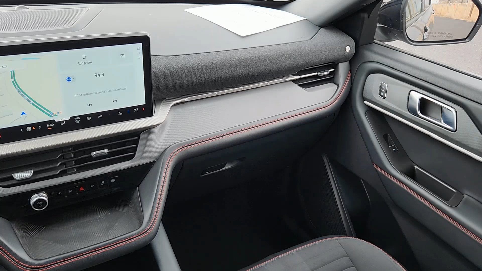 Certified 2025 Ford Explorer ST-Line image 7