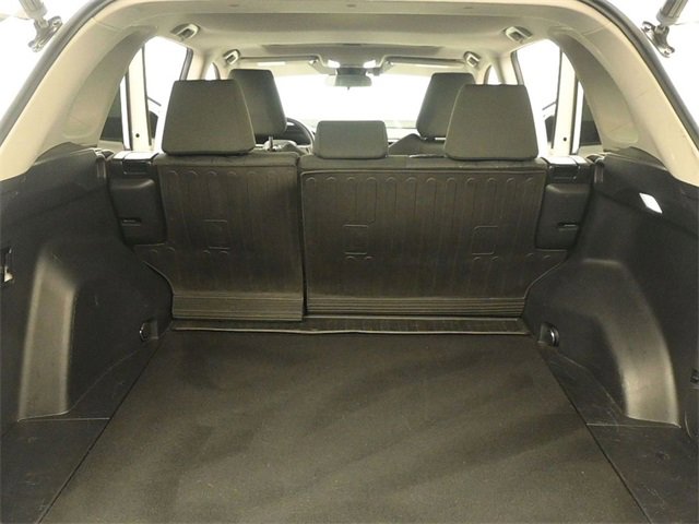 Used 2022 Toyota RAV4 XLE image 17