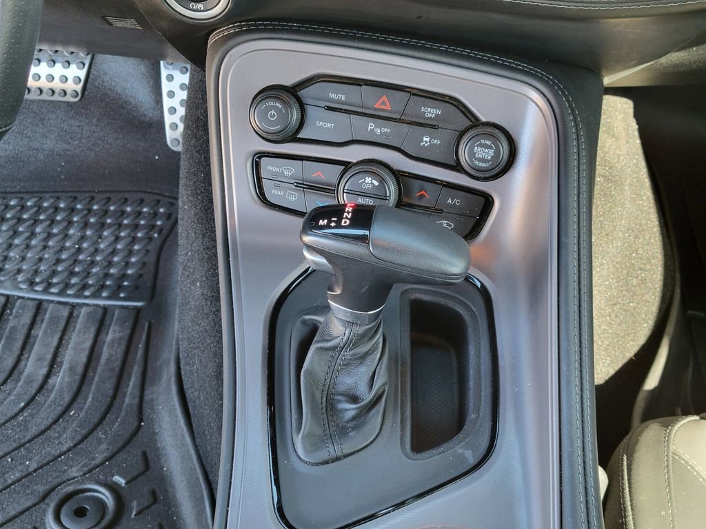 Used 2023 Dodge Challenger SXT w/ Plus Package image 18