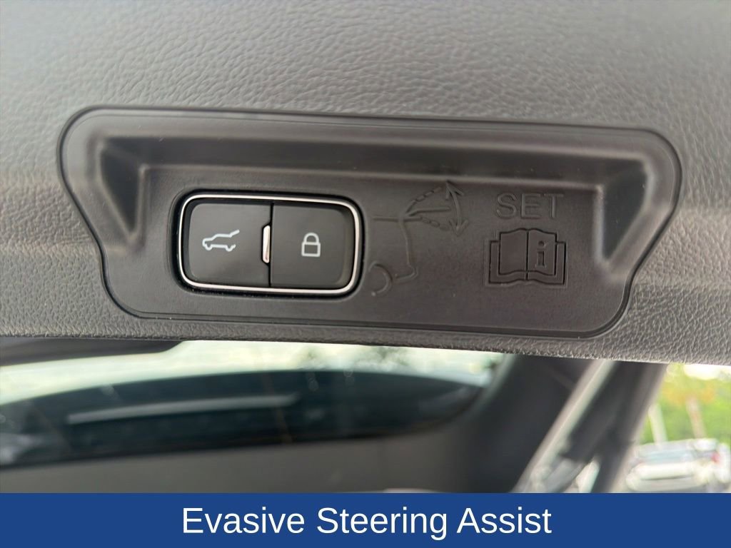 Certified 2021 Ford Explorer ST w/ Equipment Group 401A AWD/4WD image 9